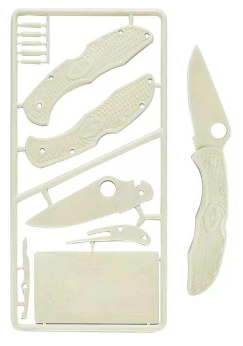 Spyderco PLKIT1 Delica 4 Plastic Kit For Children Ages 7 GlowInTheDark Plastic UPC: 716104500338